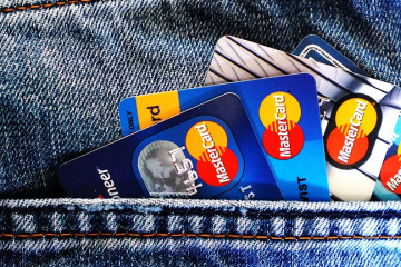 Credit Scores Will Likely Decline in 2021